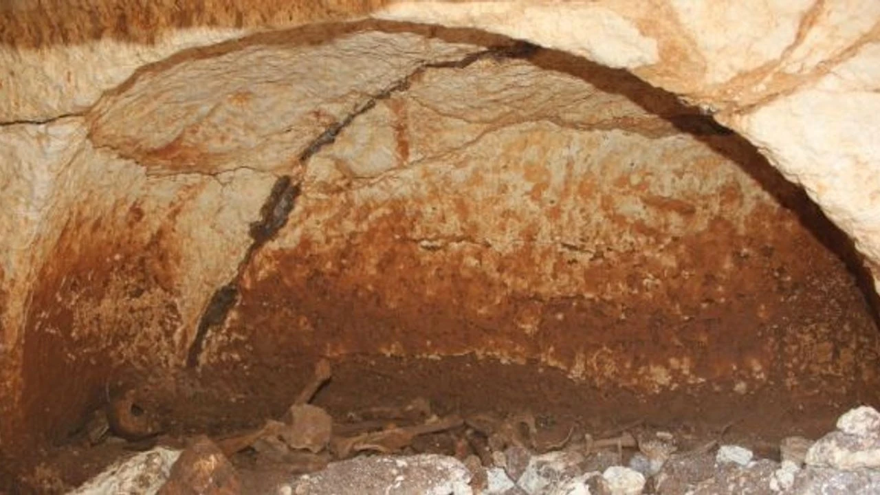 Bozova Mağara