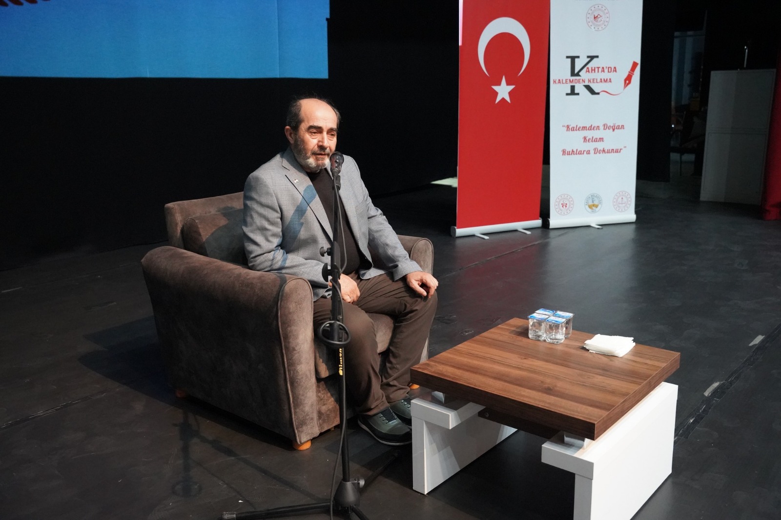Dr. Öğr. Üyesi Ömer Demirbağ, Kahta’da Sevenleriyle Buluştu (2)
