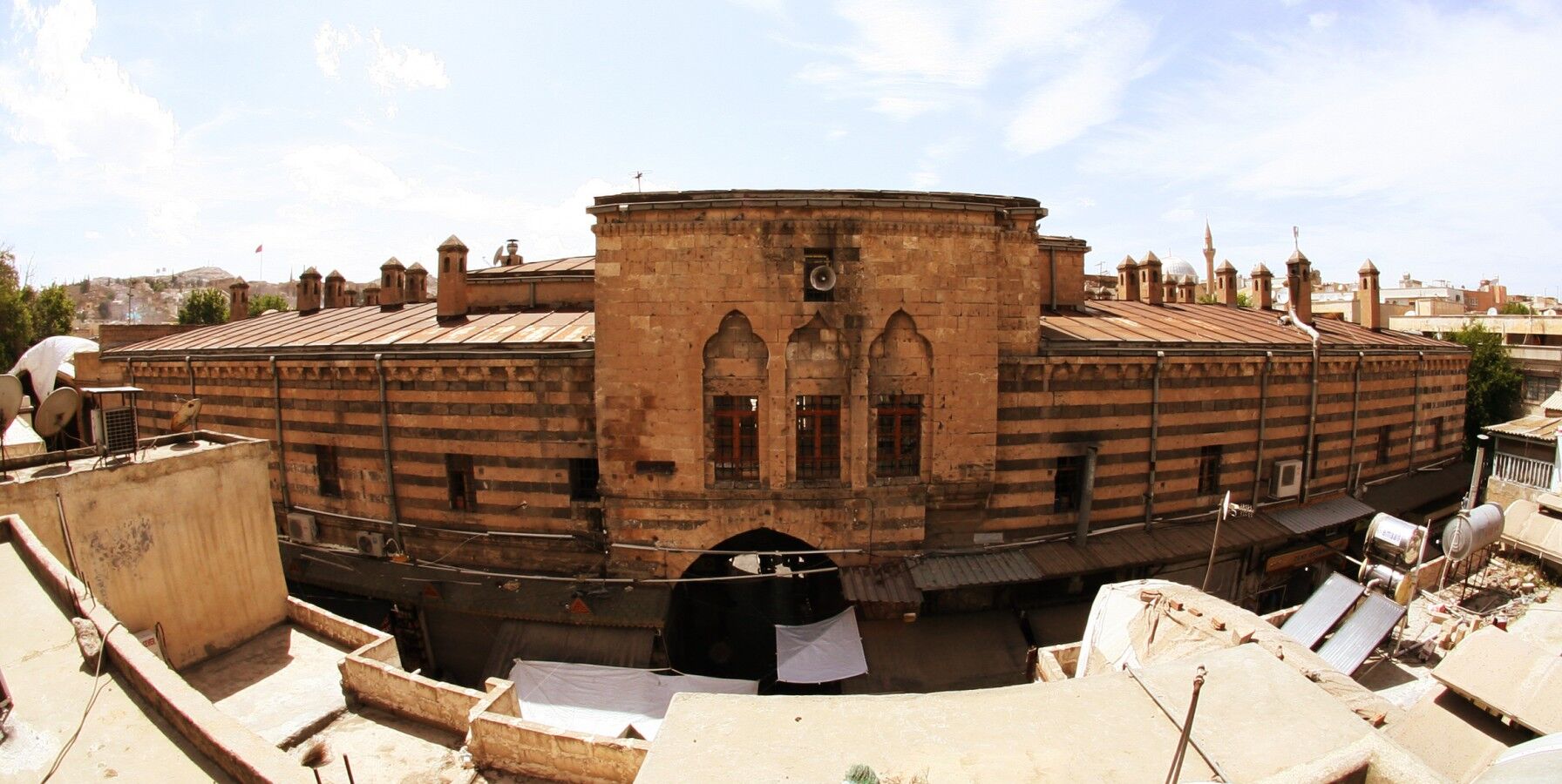 Gümrük Hanı-1