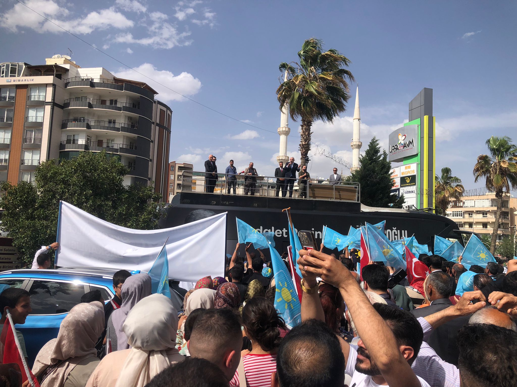 İyi̇ Parti Lideri Dervişoğlu Şanlıurfa’da Konuştu! (3)