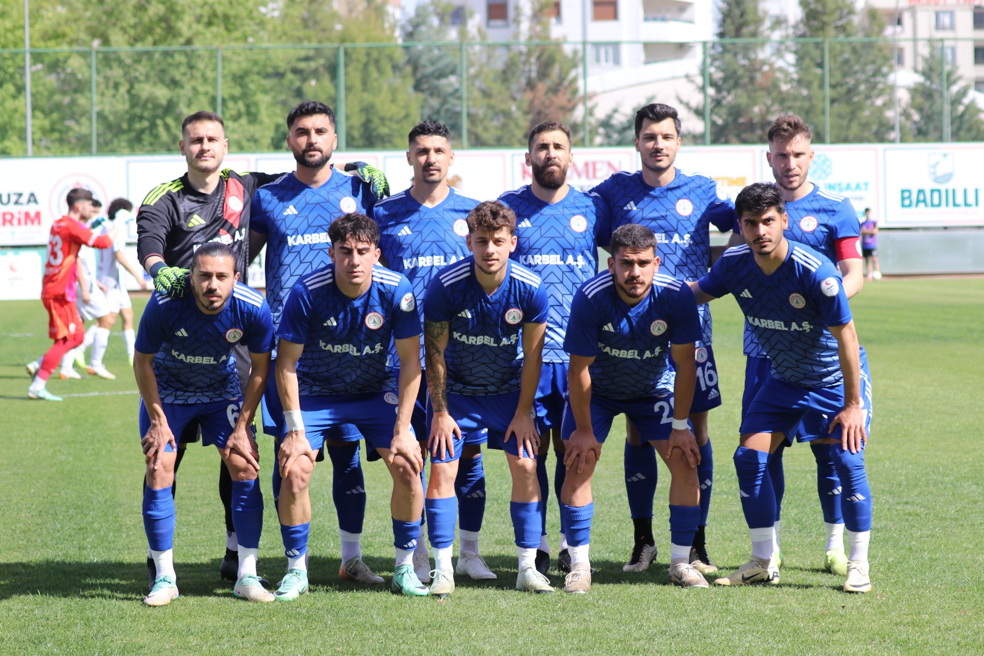 Karaköprü Belediyespor Kümeye Düştü-1