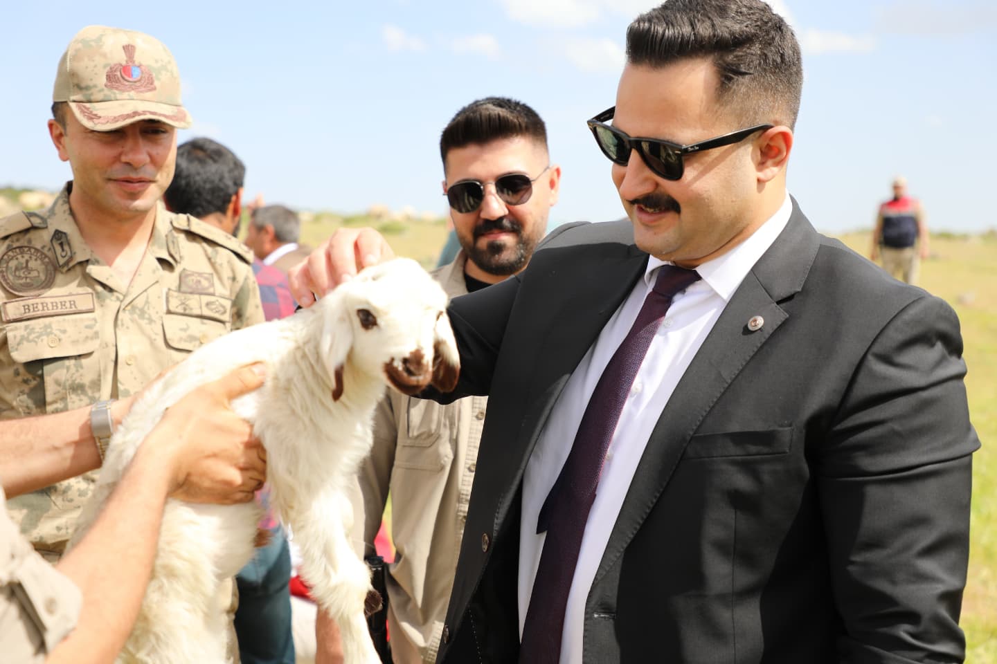 Kaymakam Kemal Ülkü, Karacadağ’da Göçerlerin Umudu Oldu (2)