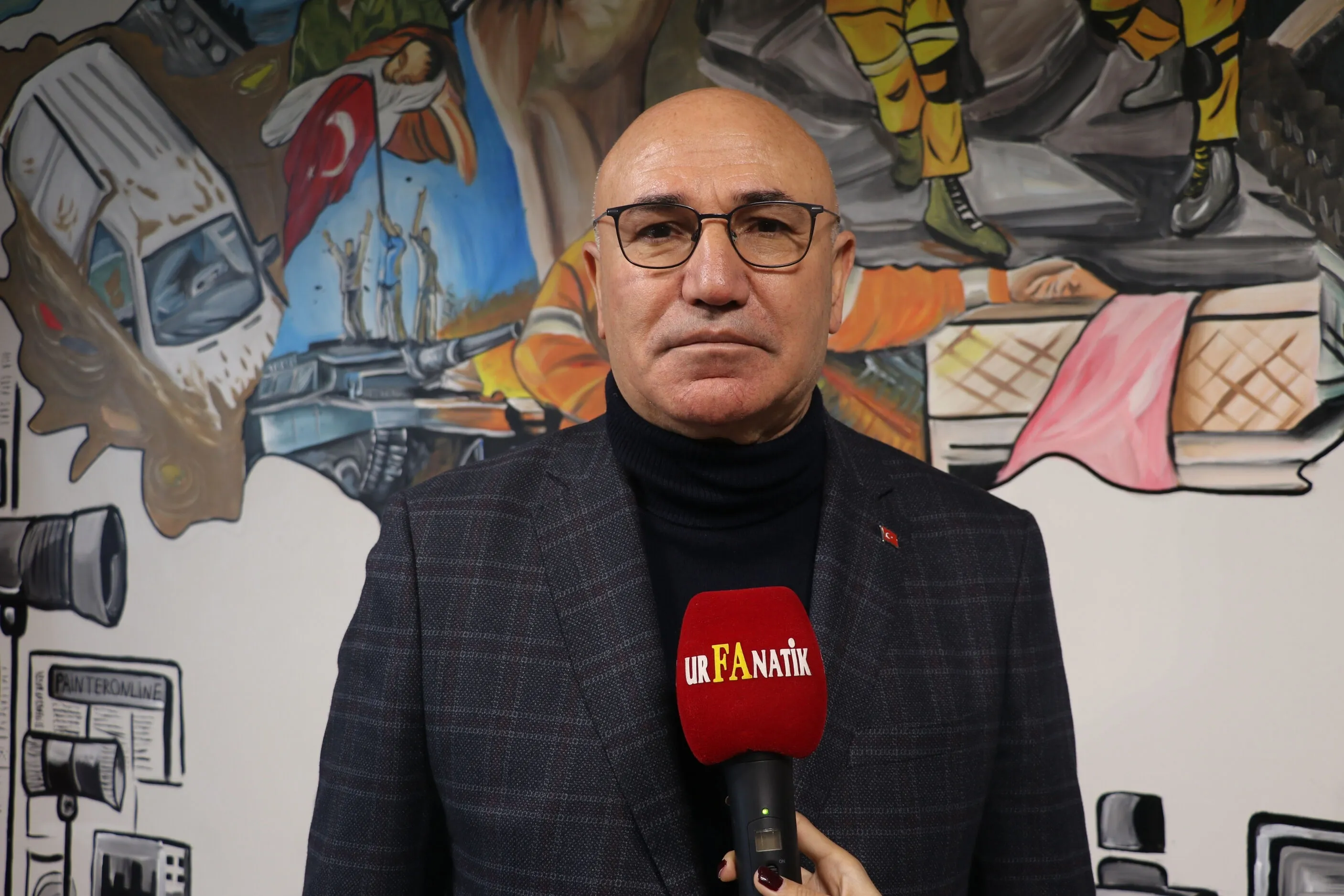 Mahmut Tanal'a Büyük Süpriz