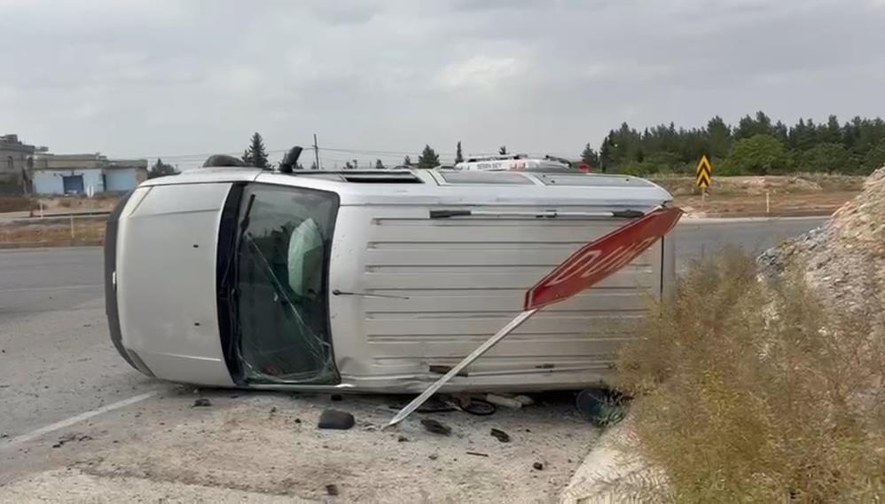 Şanlıurfa Gaziantep Karayolunda Kaza (1)