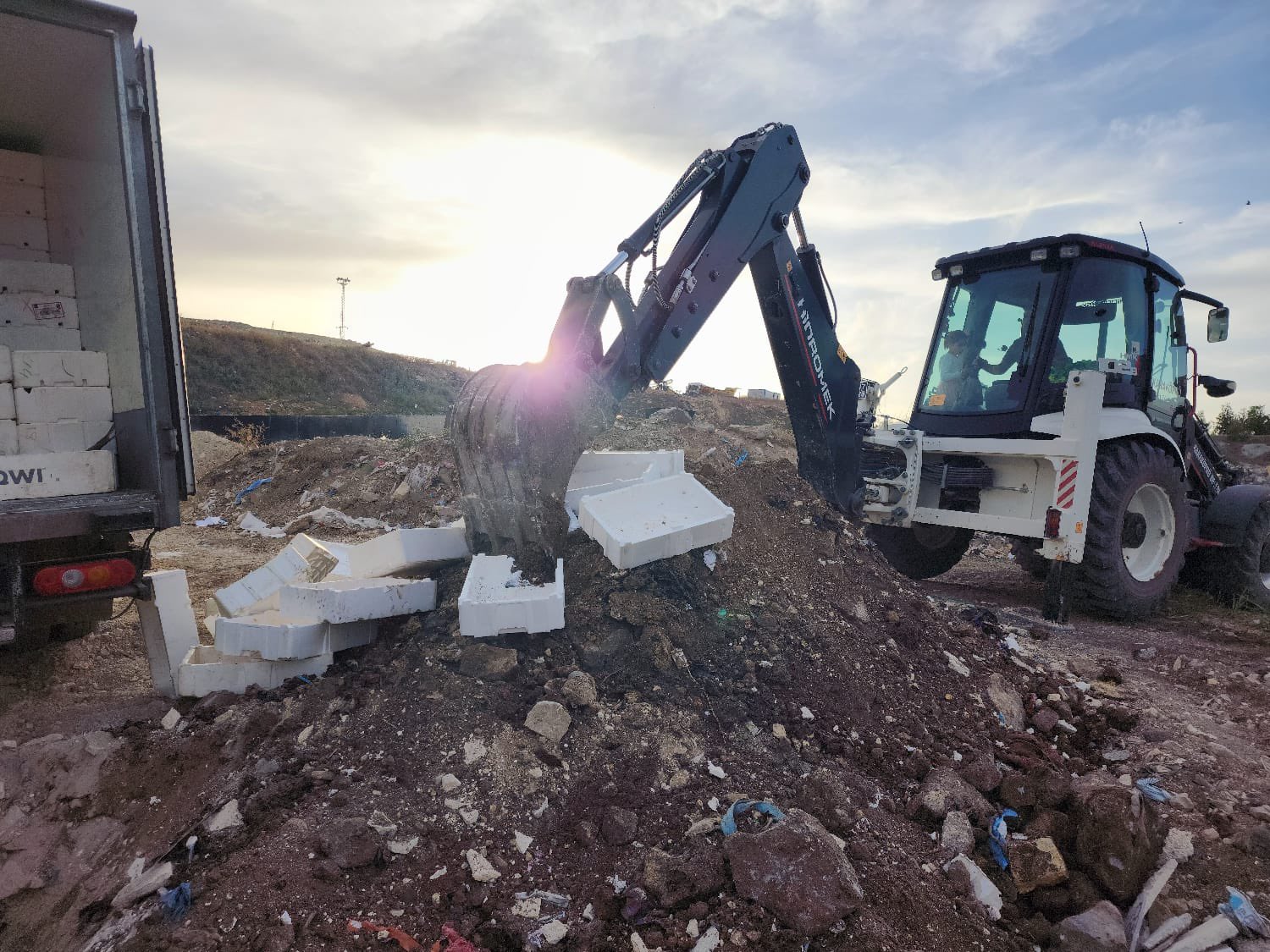 Şanlıurfa Jandarması, 1.5 Ton Kaçak Sazan Balığına El Koydu! (3)