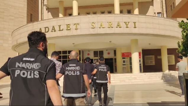 Şanlıurfa Ve Gaziantep’te Büyük Operasyon! (1)