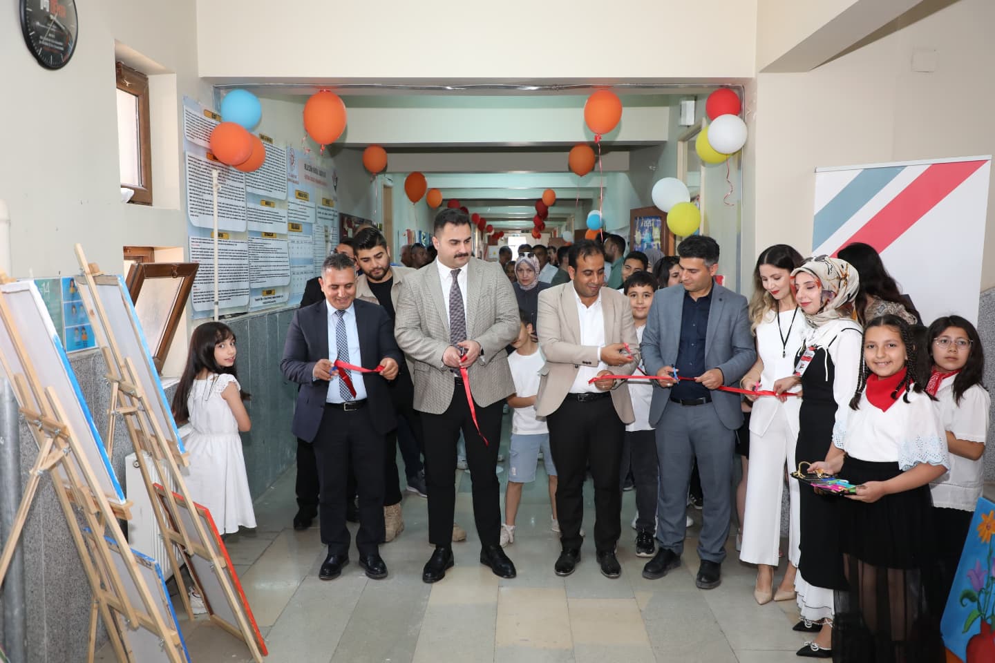 Şanlıurfa Viranşehir’de Geleceğin Bilim İnsanları Ve Sanatçıları Sahne Aldı (1)