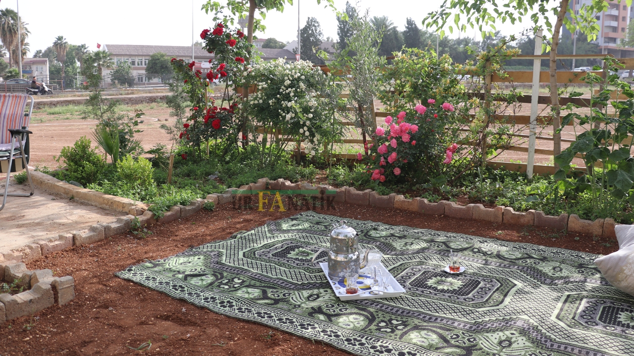 Şanlıurfa'da Kartpostallık Bahçe (2)