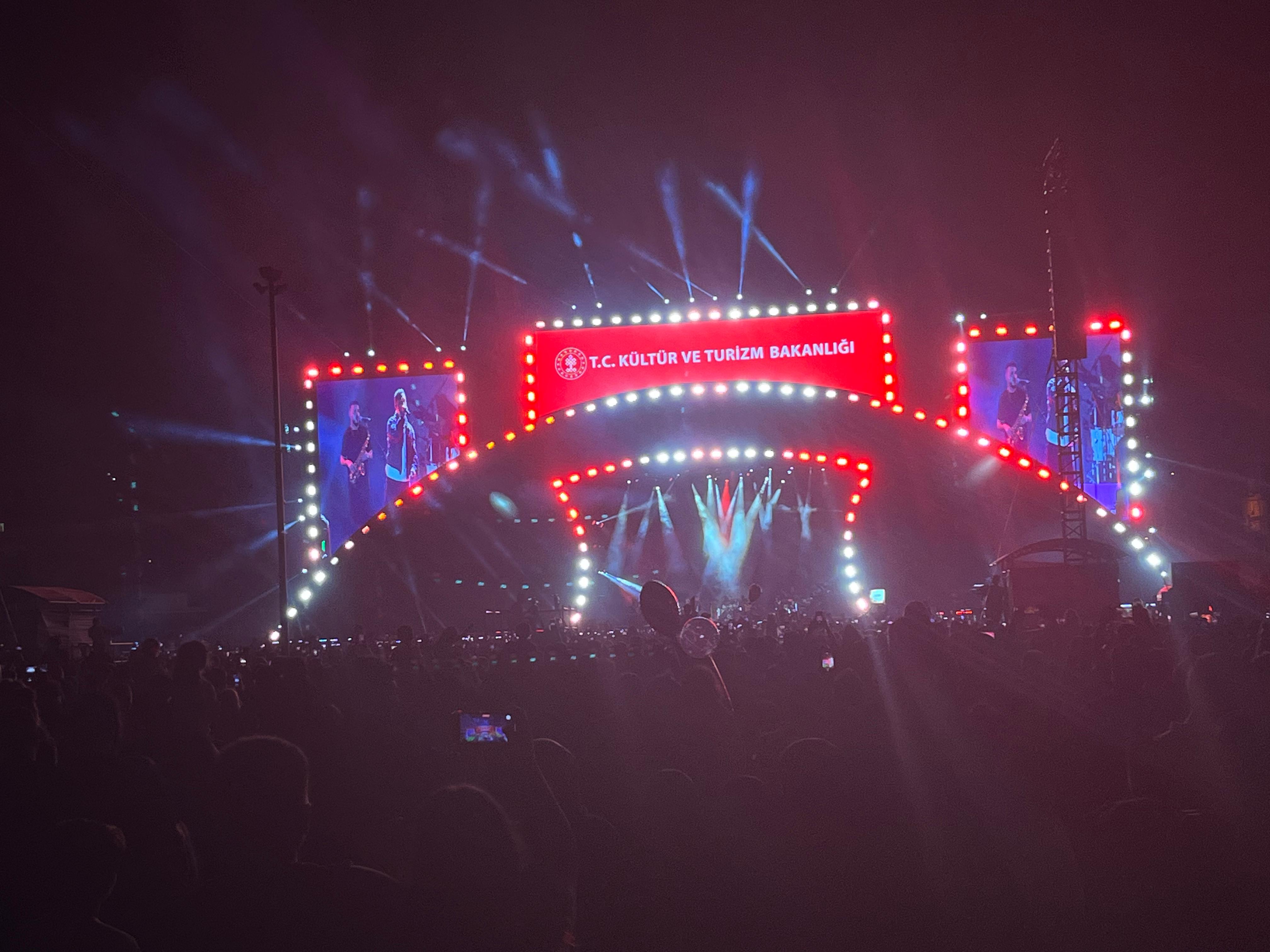 Şanlıurfa’da Kültür Yolu Festivali İkinci Gününde Oğuzhan Koç Rüzgarı Esti (2)-1