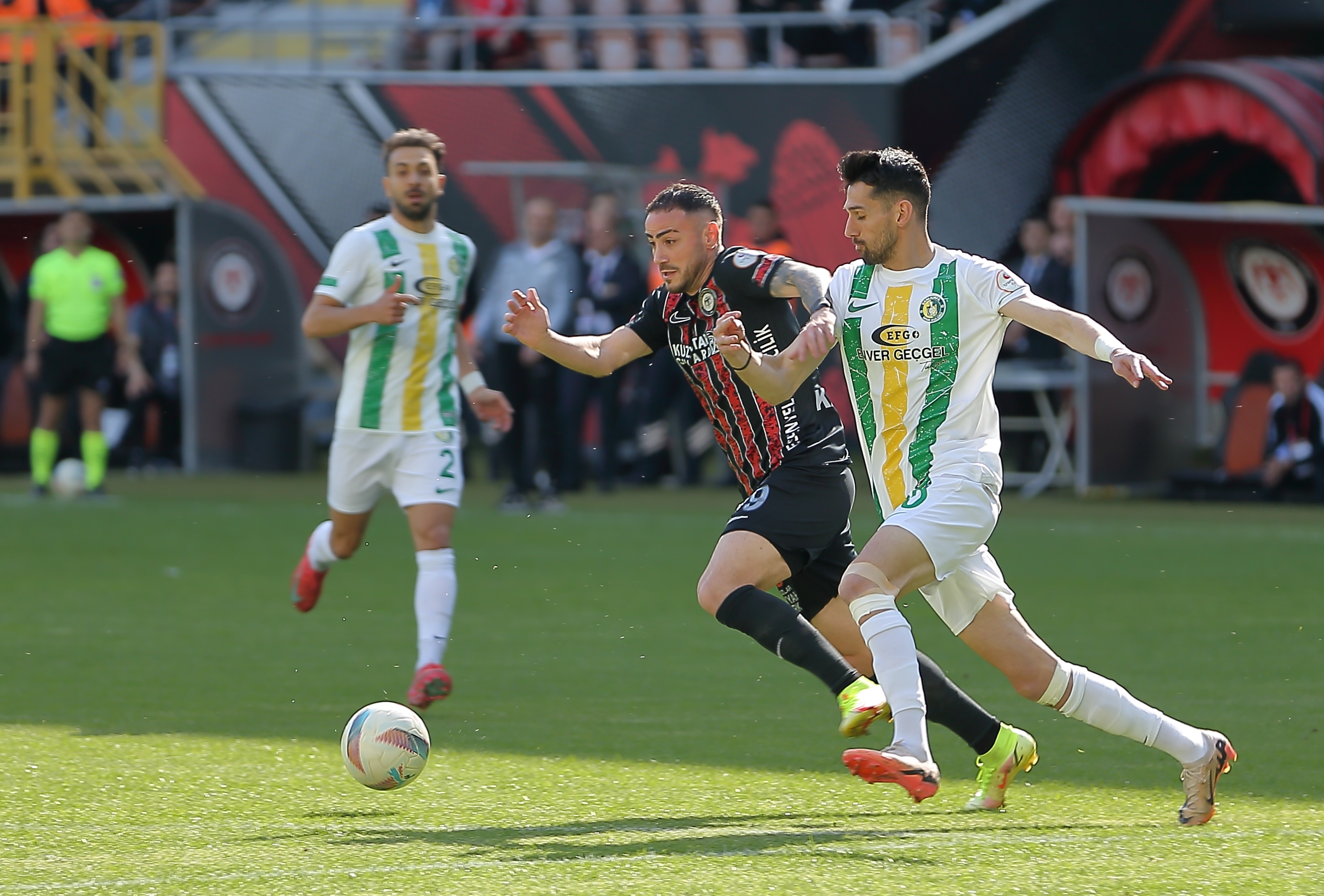 Şanlıurfaspor 2. Lig'e Düştü (2)