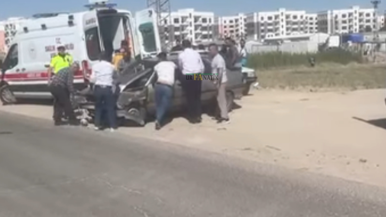 Suruç Aligör’de Trafik Kazası! İki Araç Birbirine Girdi (2)