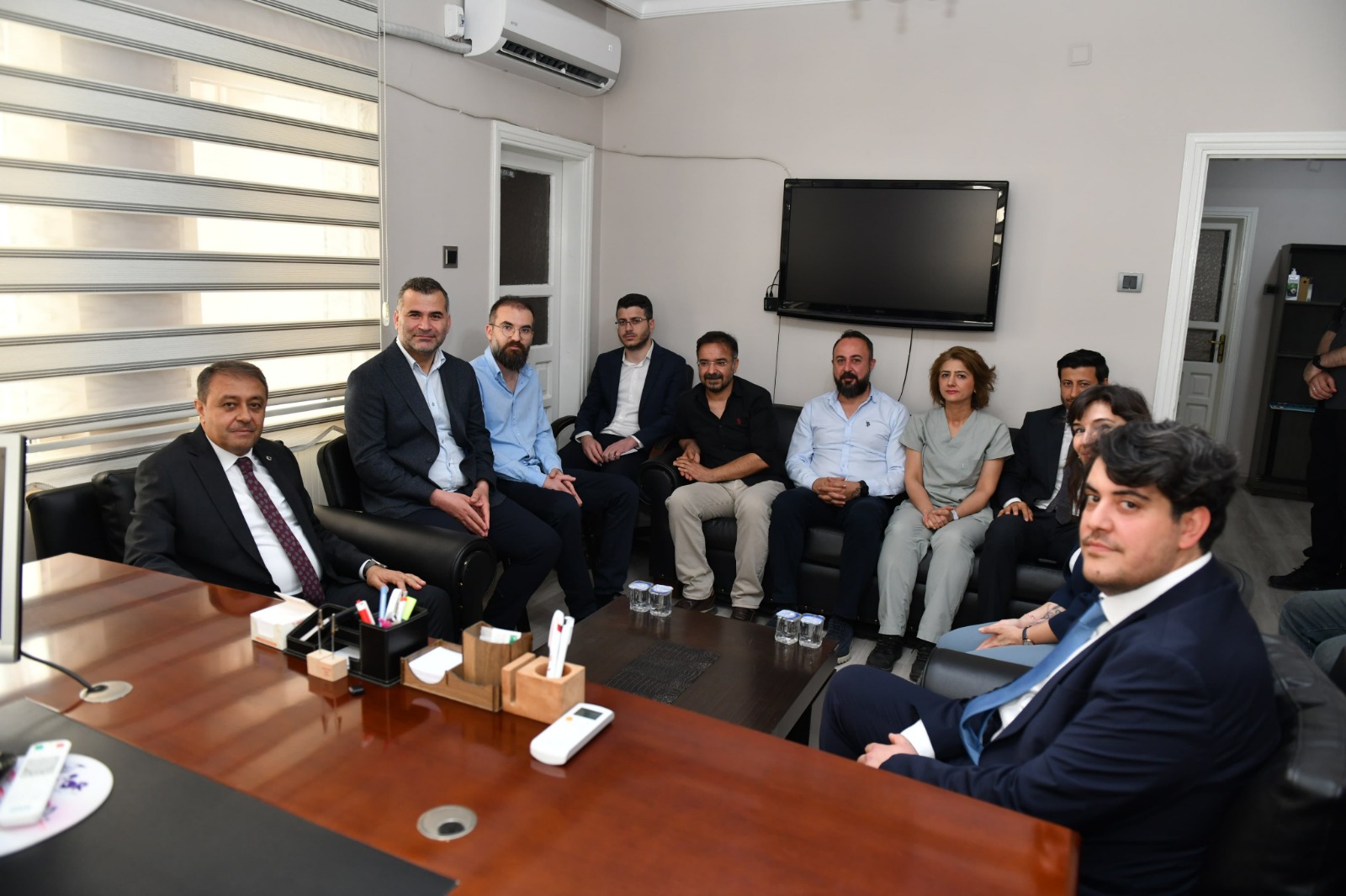 Vali Hasan Şıldak’tan Tabip Odası’na Ziyaret (3)