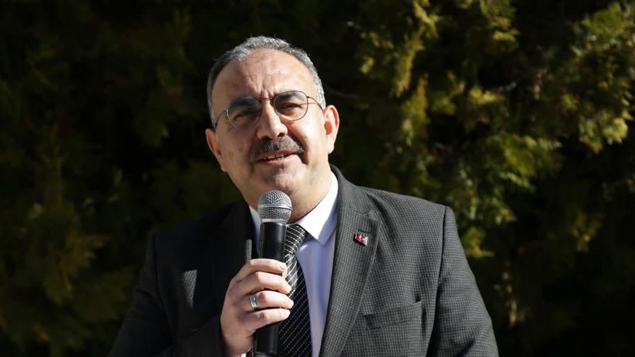 Vedat Akıllı Genel Sekreter Yardımcısı