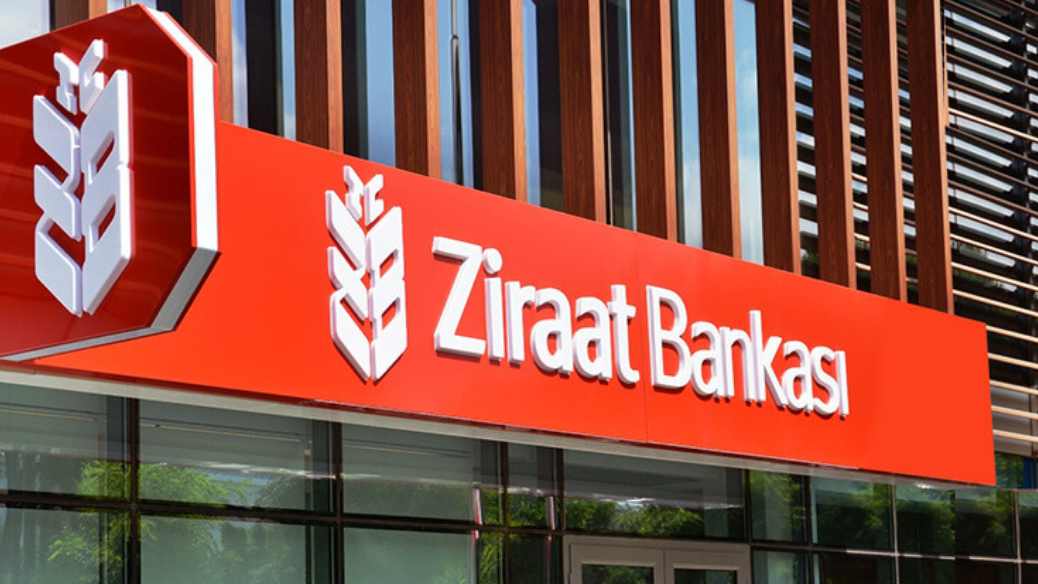 Zi̇raat Bankasi 20 Müfetti̇ş Yardimcisi Alacak