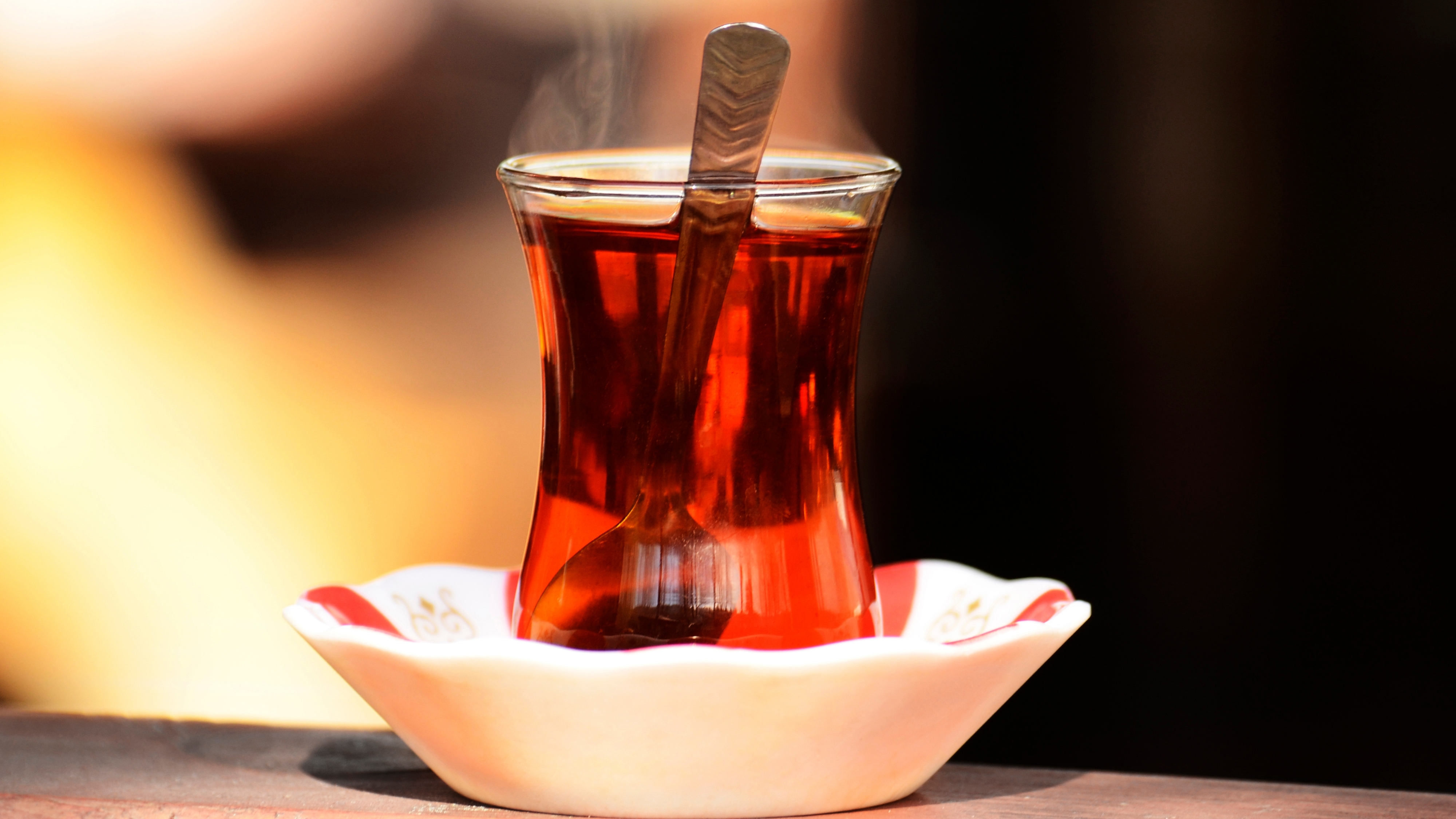 3 Çay Markasinda Hi̇le