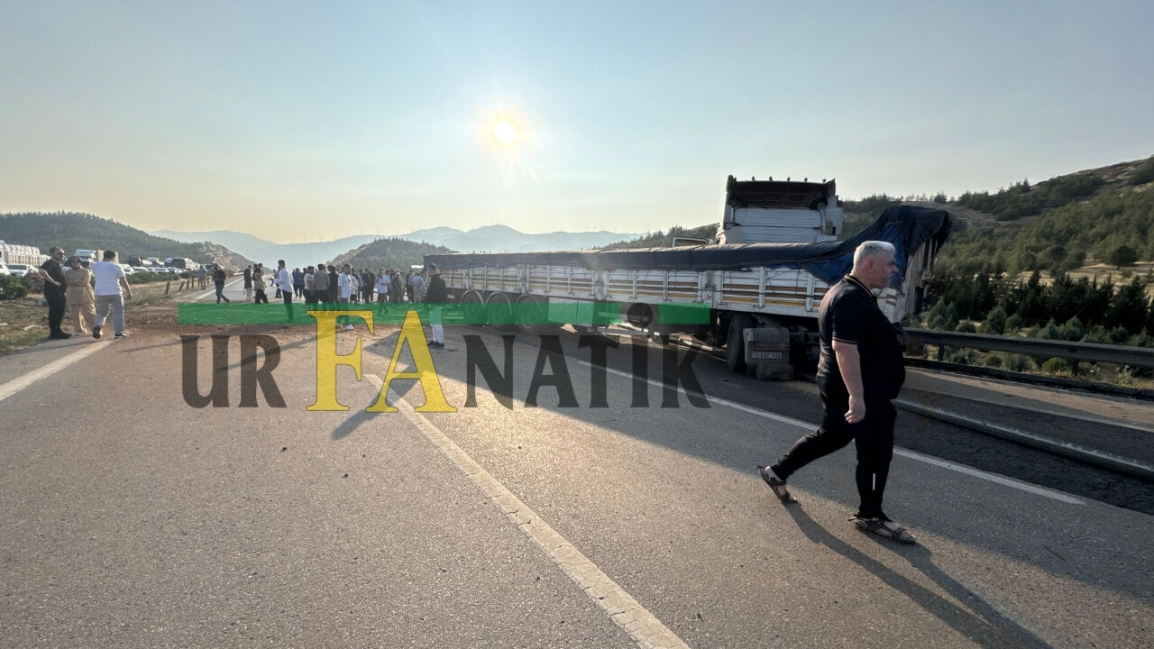 Bayram Öncesi Şanlıurfa Yolunda Feci Kaza! (3)