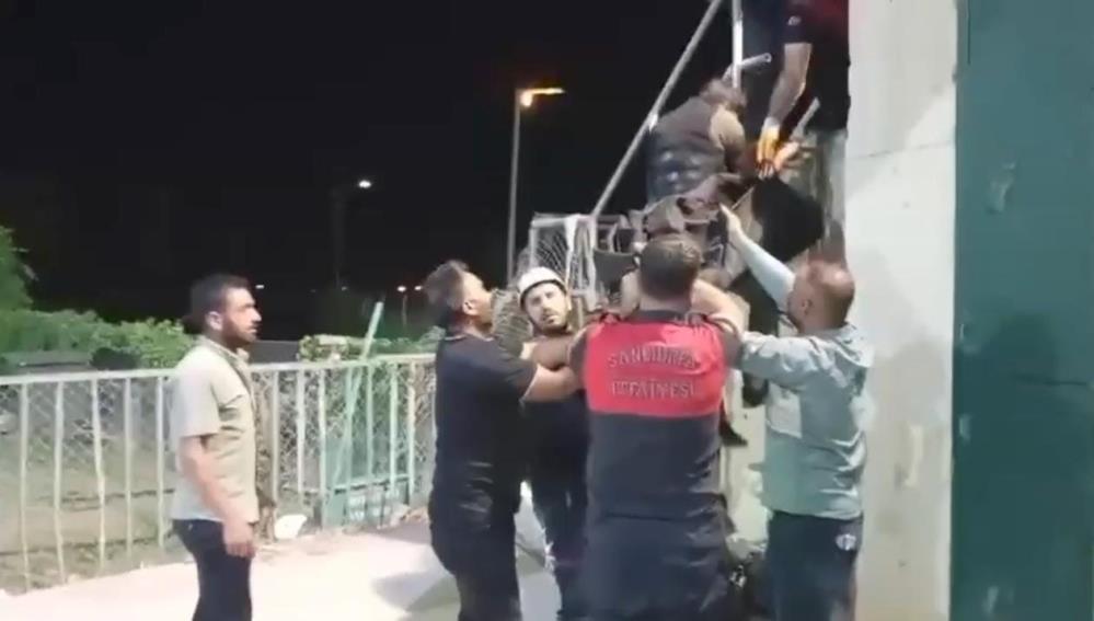 Bünyamin Çiçek'in Taziyesine Katıldı (1)