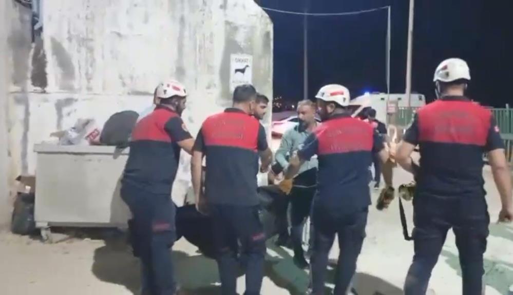 Bünyamin Çiçek'in Taziyesine Katıldı (2)