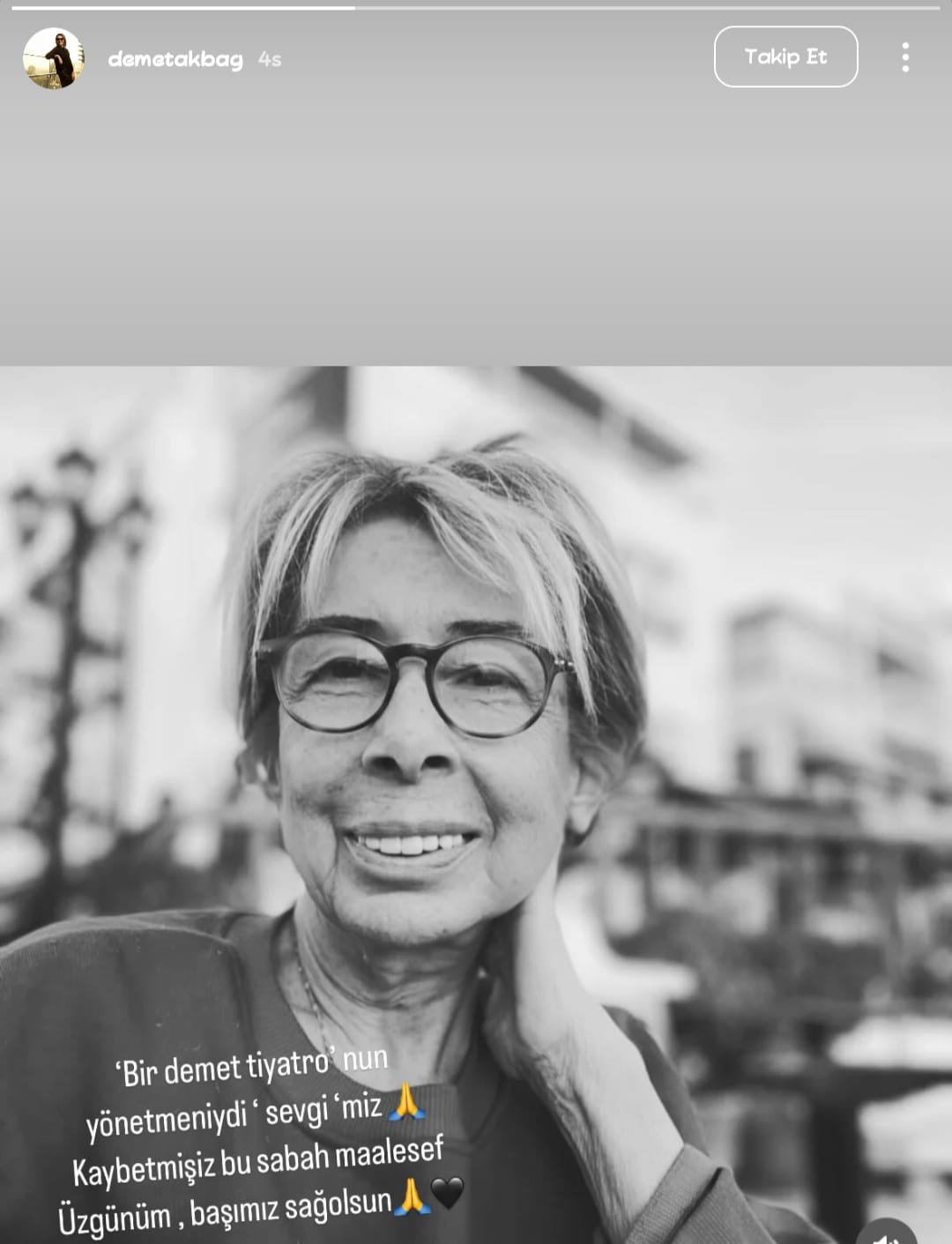Demet Akbağ Bi̇rsel’i̇n Vefat Haberi̇ni̇ Paylaşti