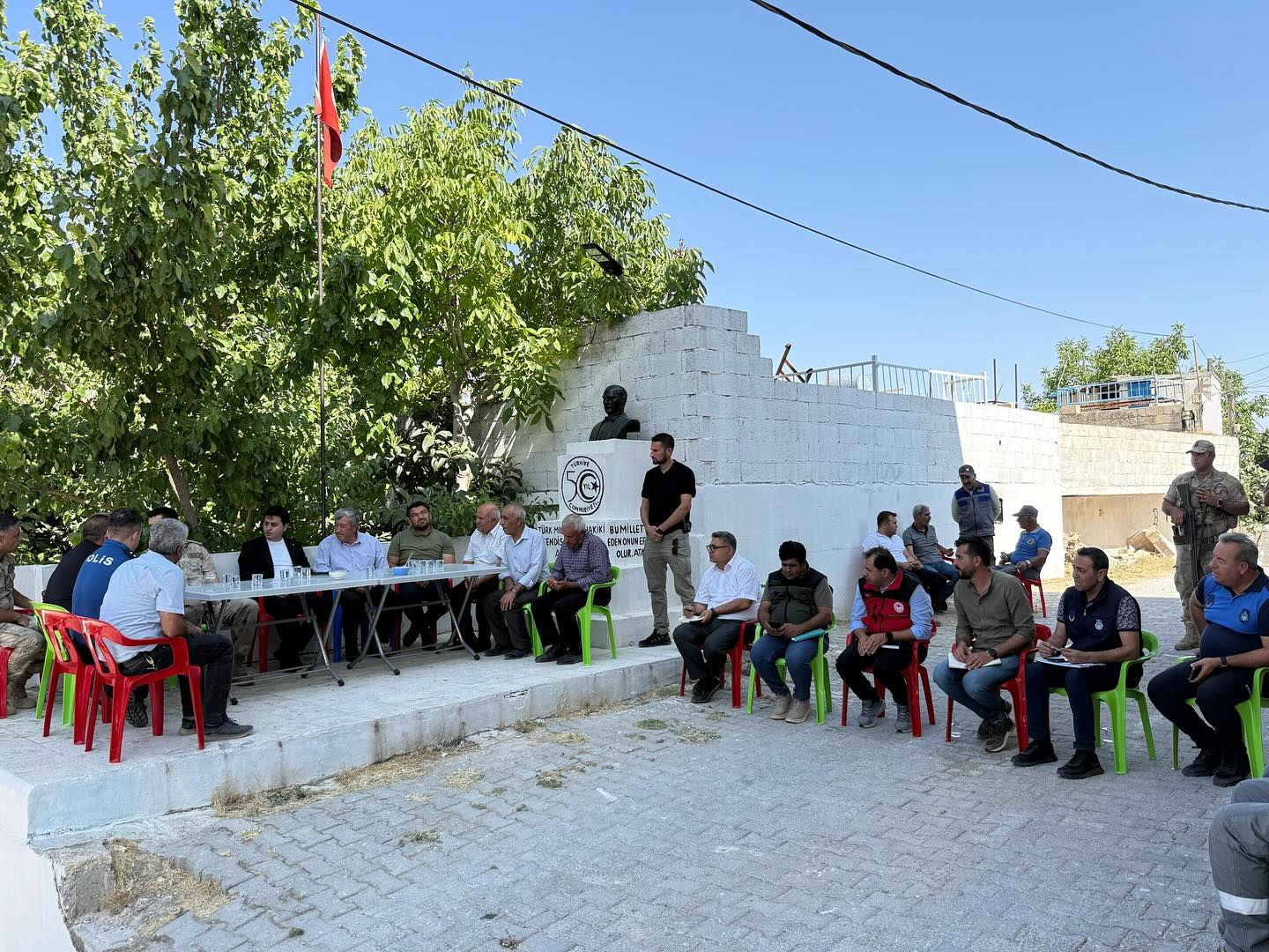 Halfeti Kaymakamı Hakan Başoğlu Vatandaşın Nabzını Tuttu (4)