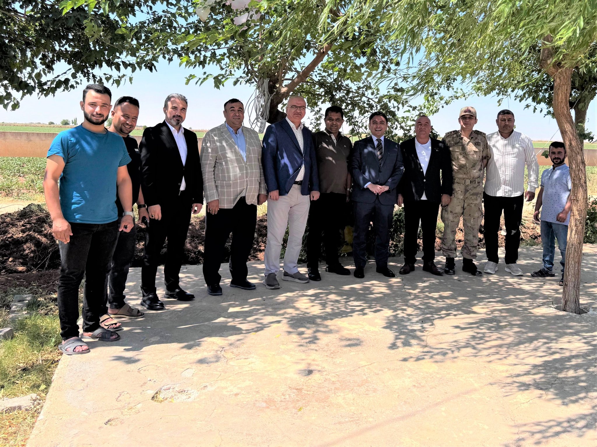 Haliliye Kaymakamı Şahin, Mahallelerin Sorunlarını Yerinde Dinliyor (2)