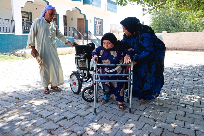 Harran'da Aysel Bata Akülü Sandalyesine Kavuştu 2