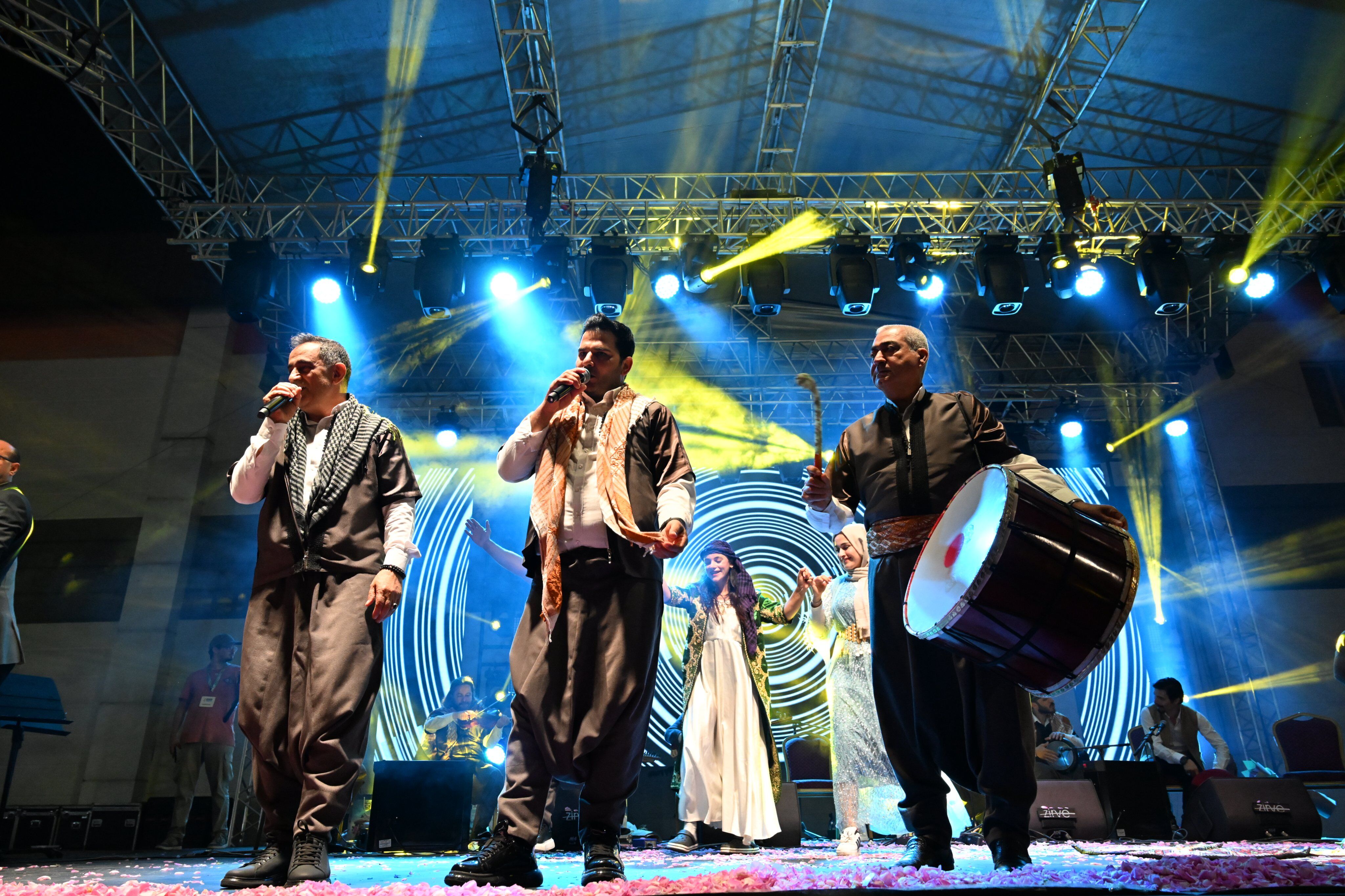 Isparta Gül Festivalinde Şanlıurfa Sıra Gecesi Coşkusu! (4)