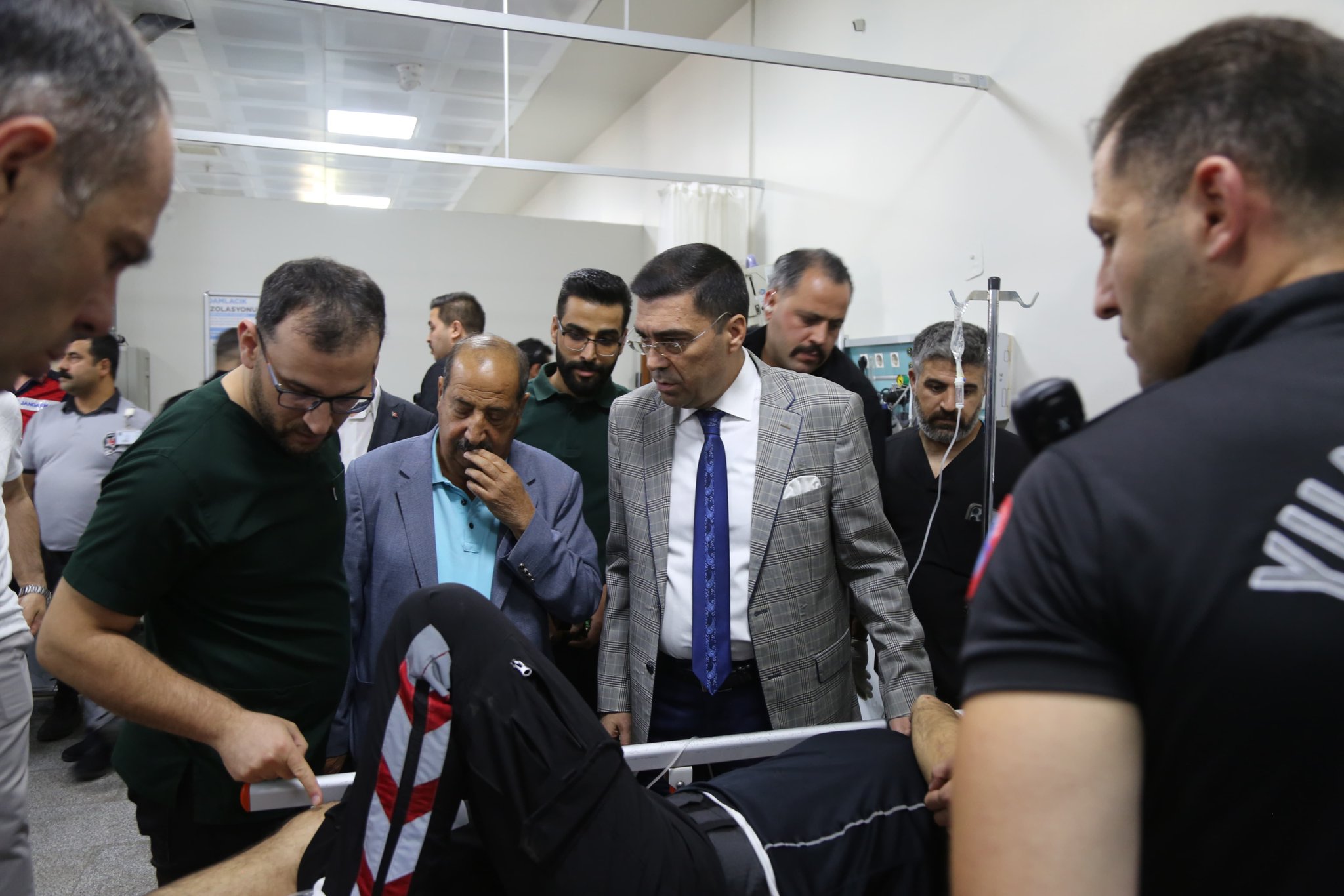 Kazada Yaralanan Yunus Polislerini Atilla Aksoy Ziyaret Etti (1)
