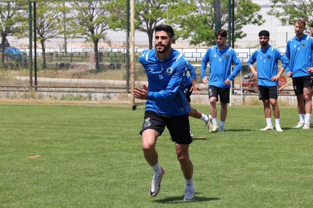 Menemen Fk’nın Deneyimli Savunmacısı Mazlum Demir Şanlıurfaspor'da