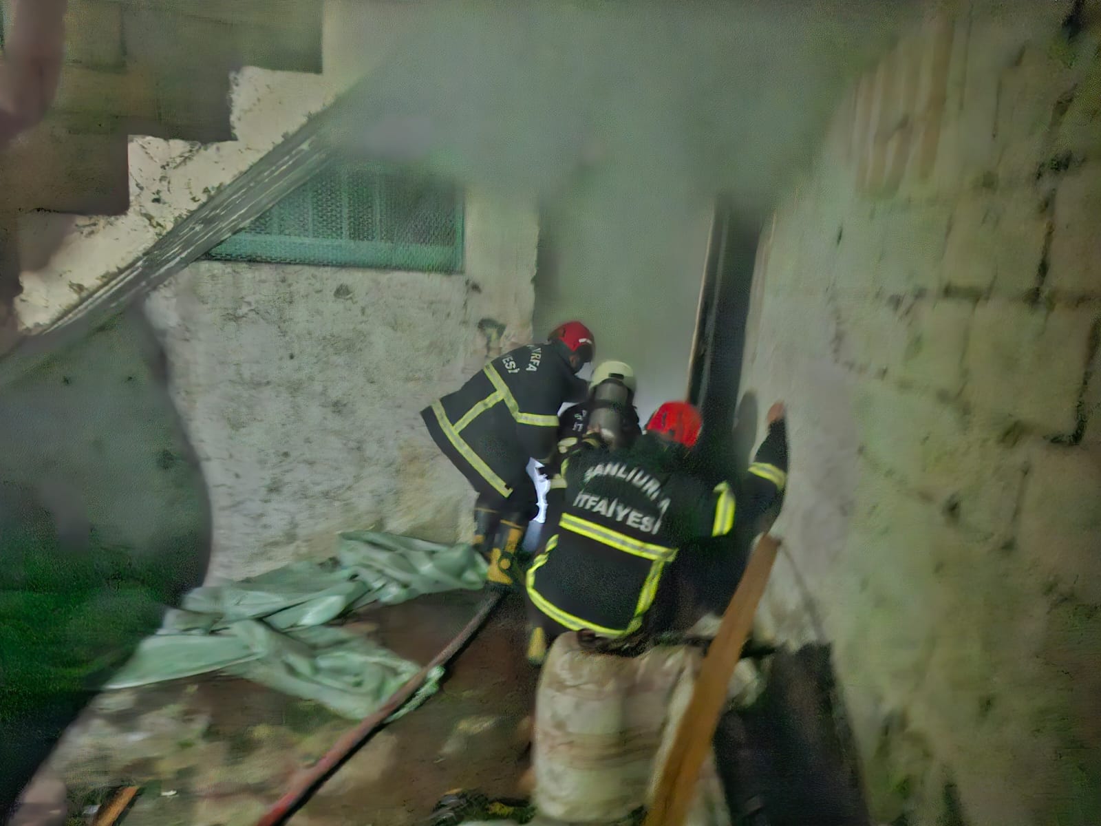 Şanlıurfa Birecik’te Kavga Sonrası İş Yeri Kundaklandı (1)