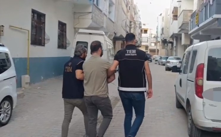 Şanlıurfa’da Deaş Operasyonu 4 Şüpheli Gözaltına Alındı, 2’Si Tutuklandı (2)