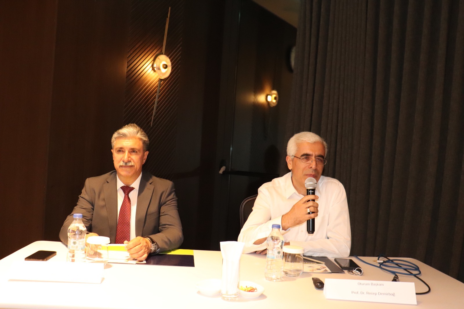 Şanlıurfa'da Kalp Ve Akciğer Uzmanlarından Pulmoner Hipertansiyon Zirvesi 3