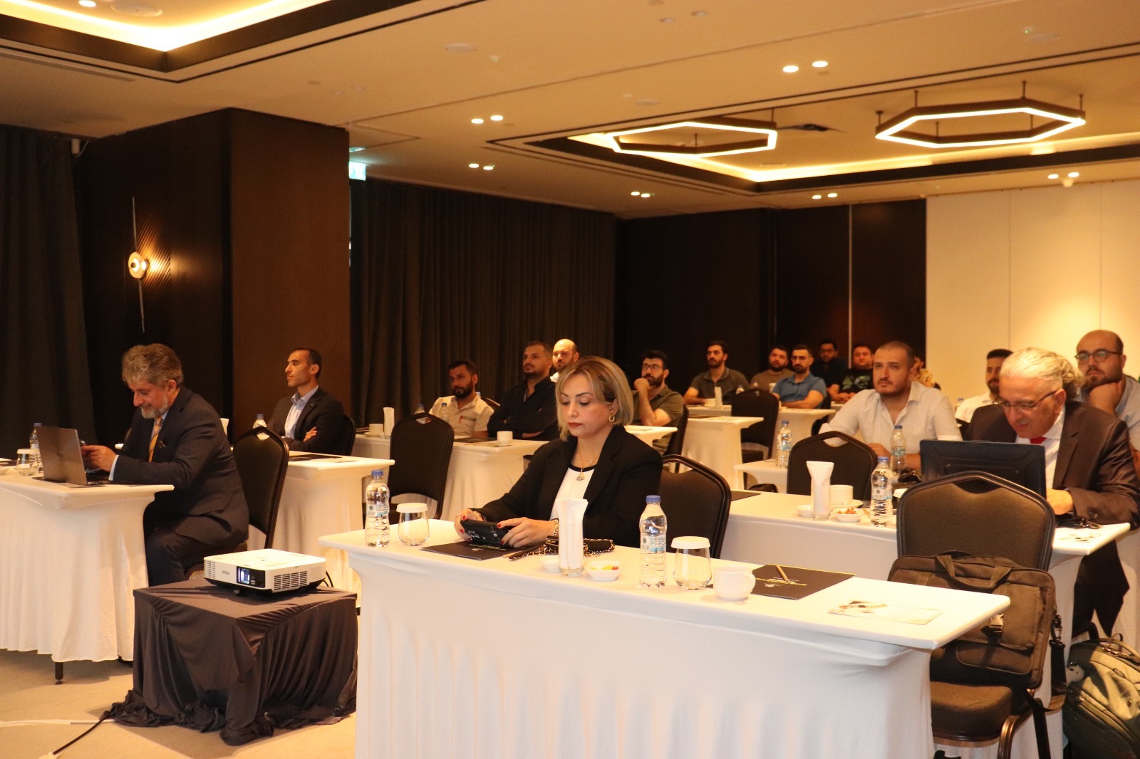 Şanlıurfa'da Kalp Ve Akciğer Uzmanlarından Pulmoner Hipertansiyon Zirvesi 5