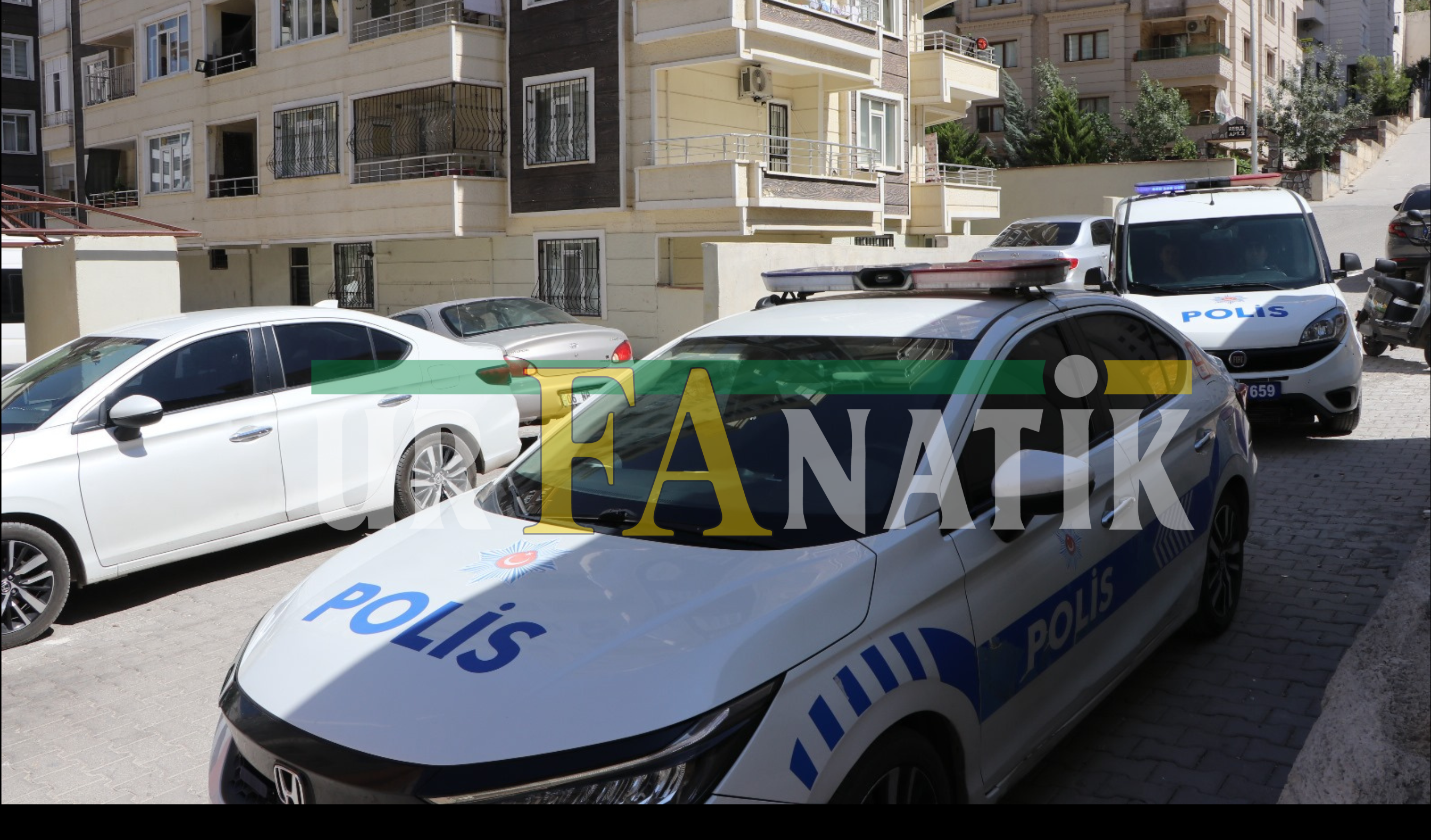 Şanlıurfa’da Site Bahçesinde Dehşet Saçtılar Yaralılar Var-1