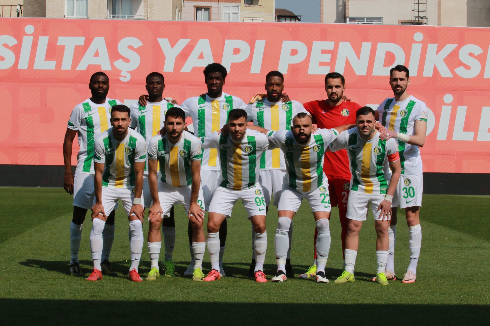Şanlıurfaspor’un Golcüsü Kwasi Wriedt Almanya Yolcusu! (2)