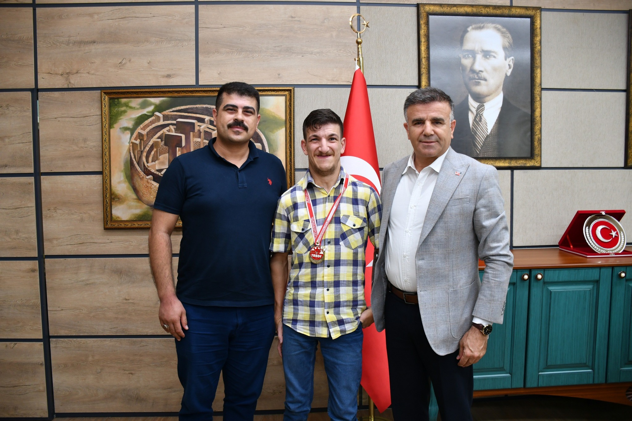 Süleymaniye Ortaokulu Bilişim Teknolojileri Öğretmeni Yavuz Öndem Milli Takıma Davet Edildi (1)