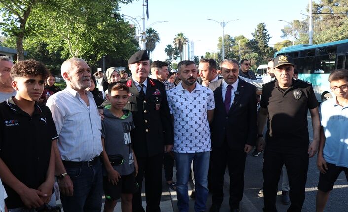 Vali̇ Şildak Kurban Bayrami Deneti̇mi̇ne Katildi (13)