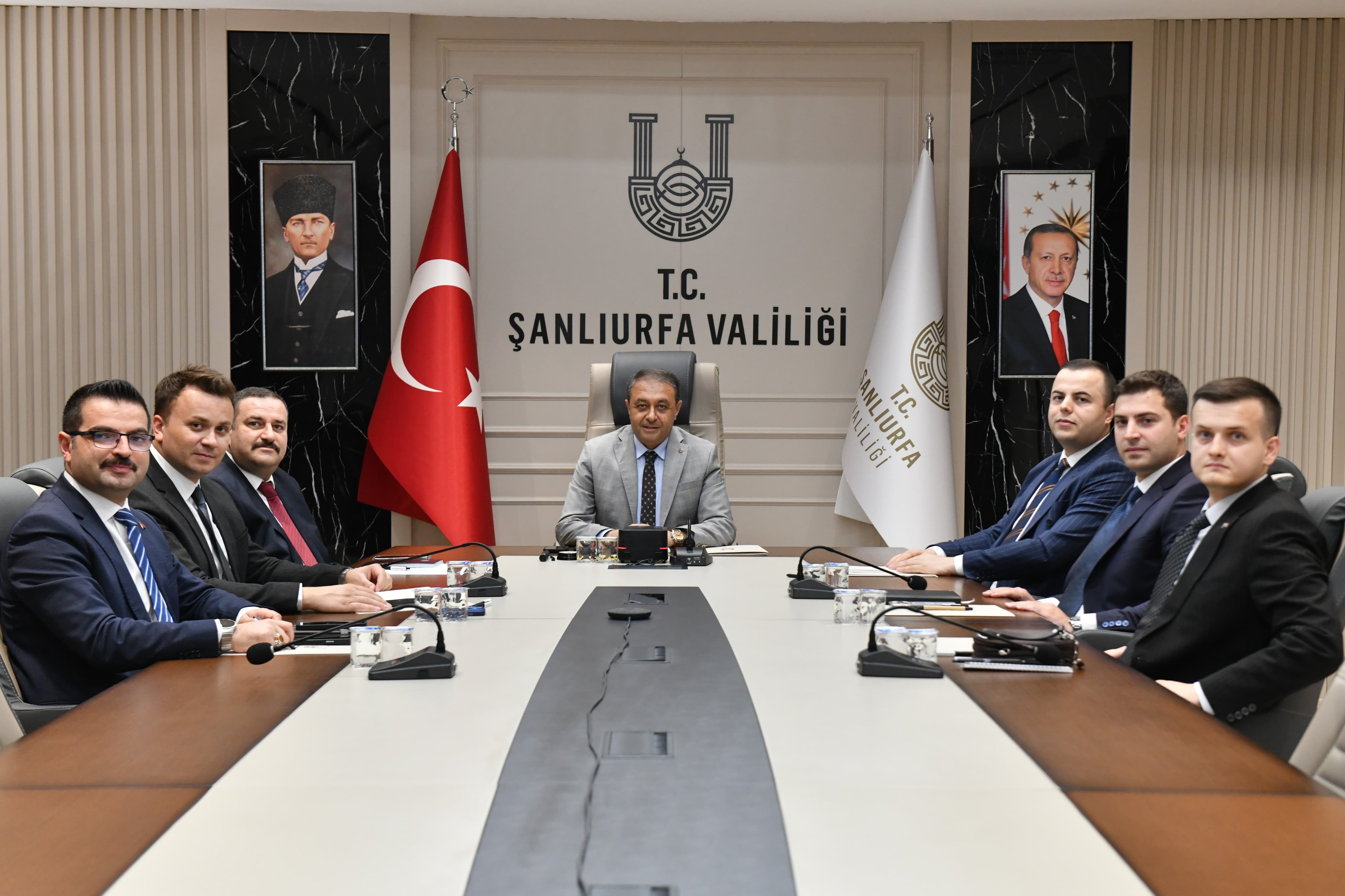 Valilikte Toplantı