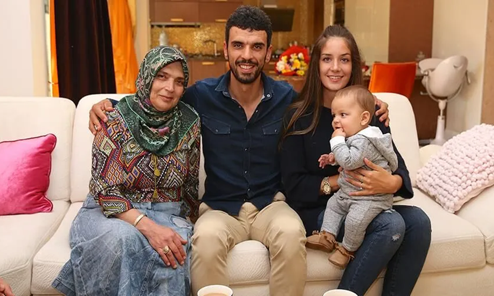 Çağla Şıkel Kimdir, Kaç Yaşında, Nereli, Evli Mi? Çağla Şıkel hangi dizilerde oynadı?
