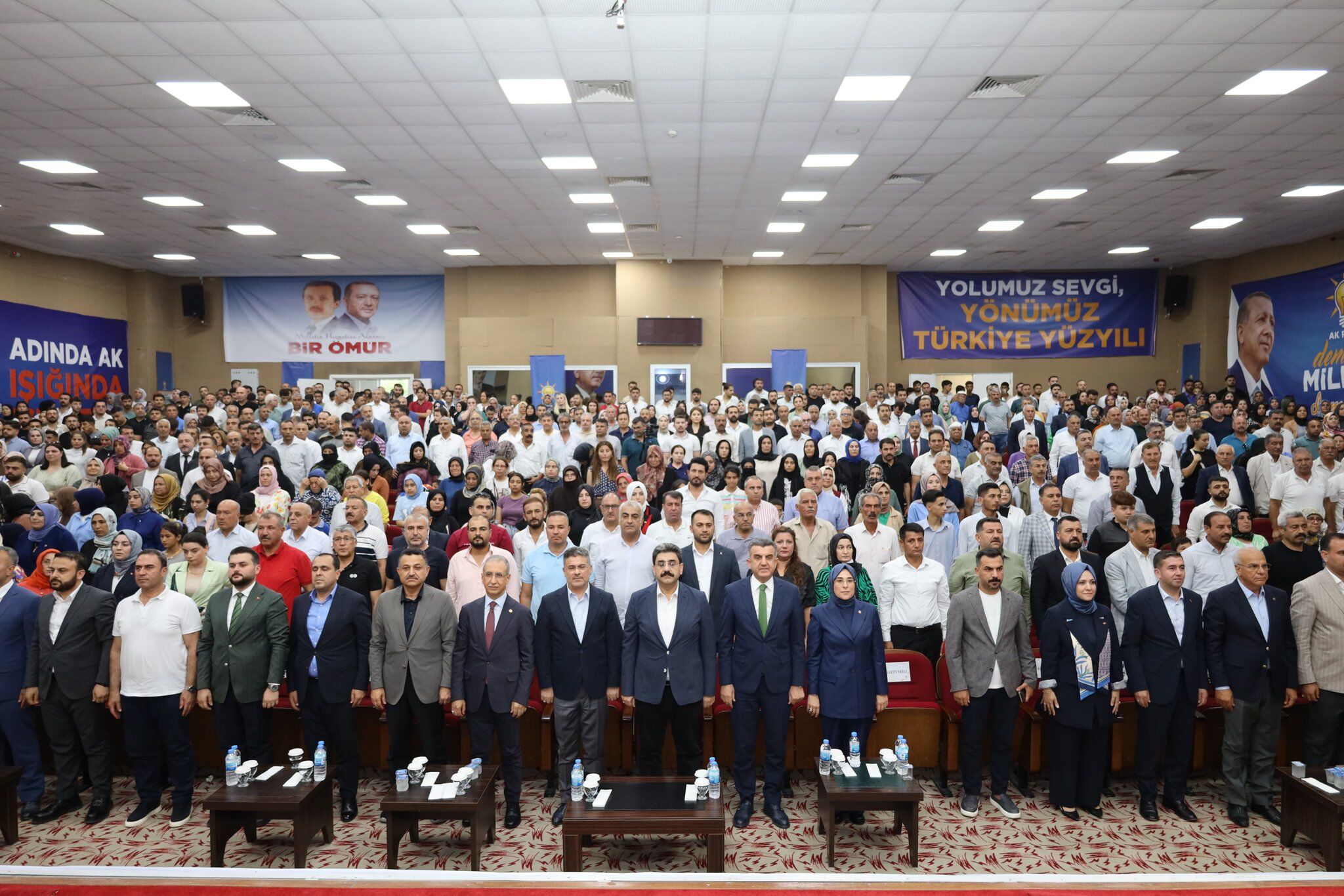 Ak Parti Şanlıurfa İl Danışma Meclisi Toplantısı Geniş Katılımla Gerçekleştirildi (5)