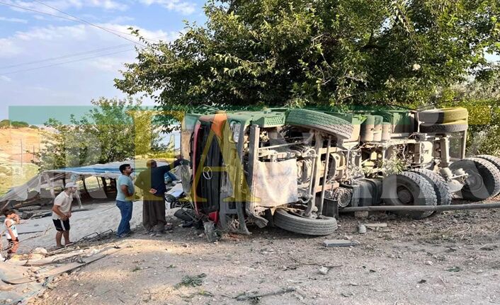 Araç Kağıt Gibi Ezildi! (1)
