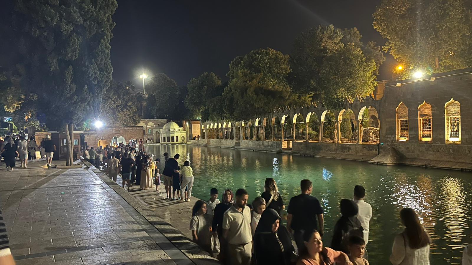 Balıklıgöl 13 Temmuz Kalabalığı