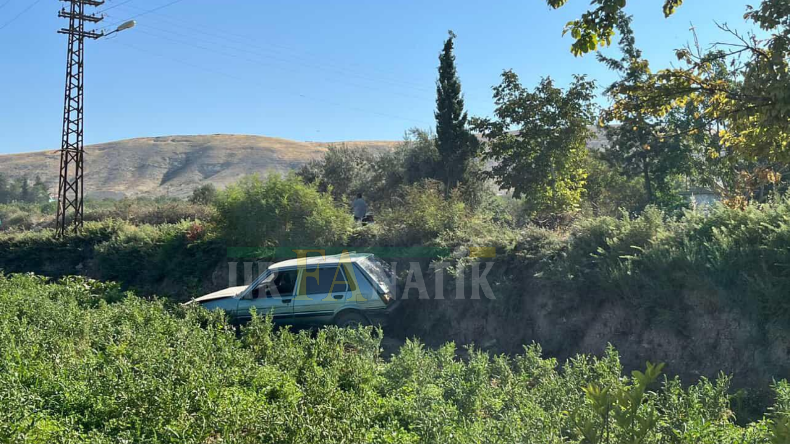 Birecikte Otomobil Kaza Yaptı