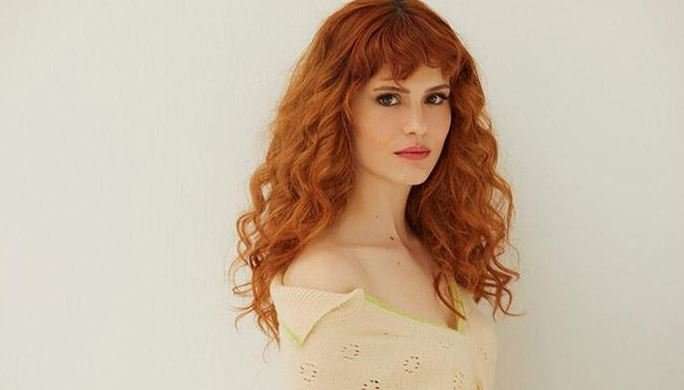 Burcu Cavrar Ki̇mdi̇r
