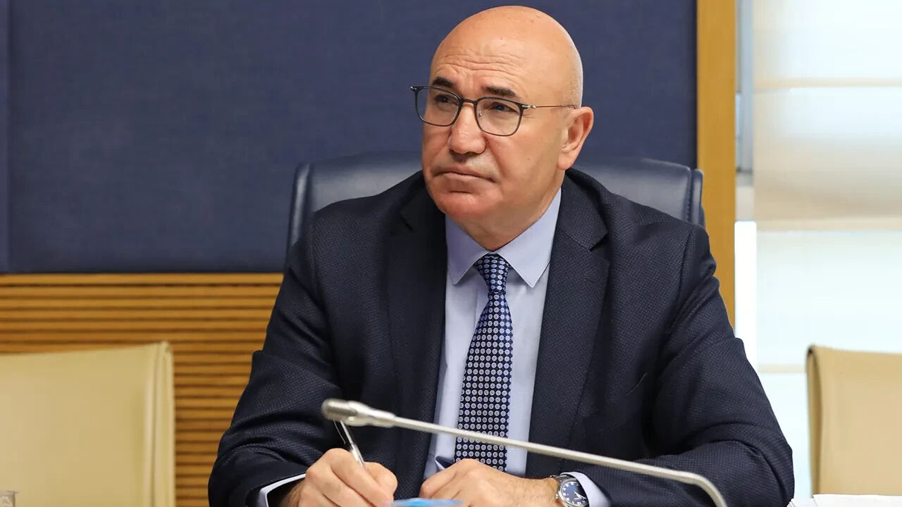 Chp Şanlıurfa Milletvekili Mahmut Tanal, Belediye Başkanlarının Gözaltına Alınması Sonrası İstanbul’a Hareket Etti (2)