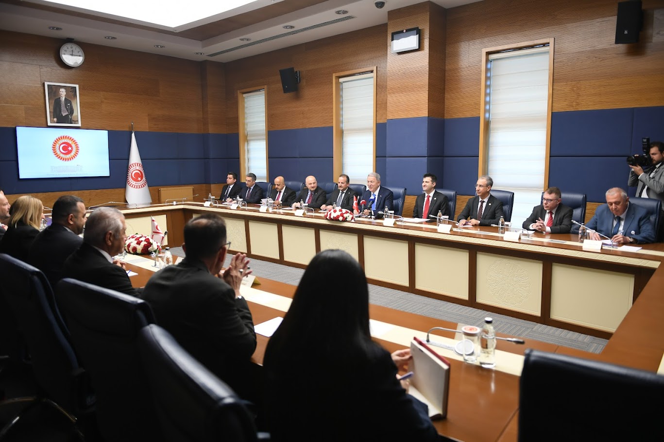 Dusak Önemli Toplantıya Katıldı
