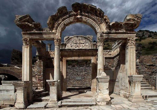 Efes (2015)