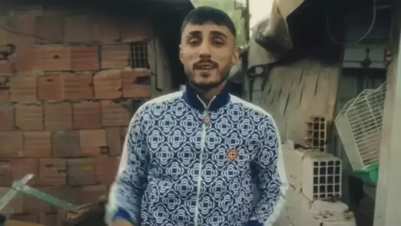 Era7Capone Kimdir