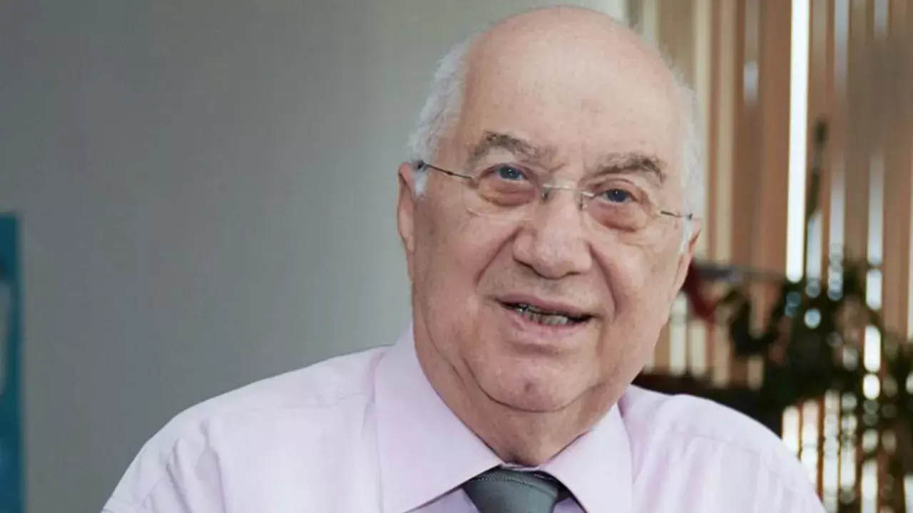 Erkan Özerman Kimdir