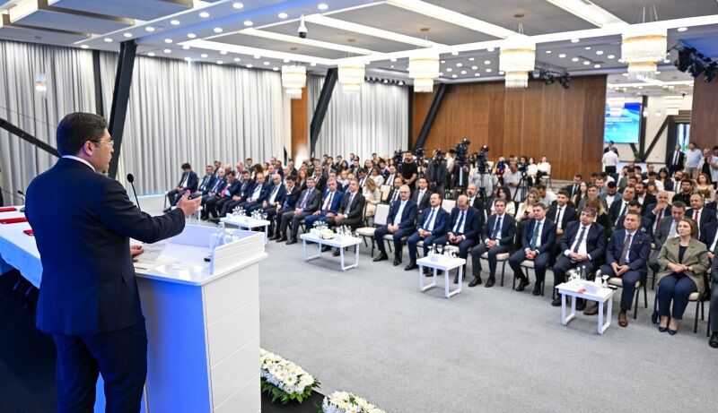 Genç Avukatlara 6 Ay Ödemesi̇z Kredi̇ Desteği̇